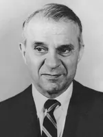 Василий Леонтьев photo Василий Леонтьев